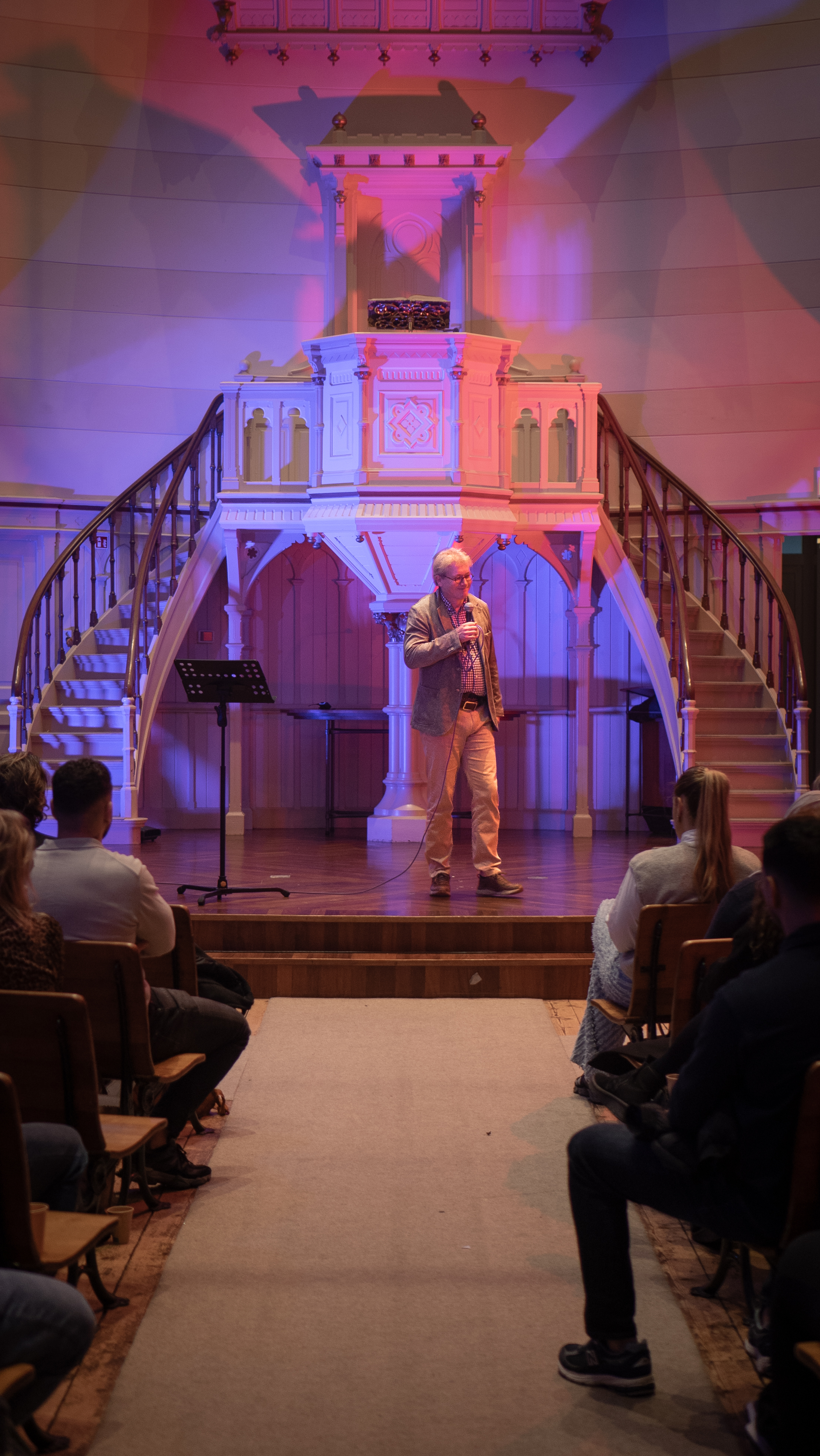 Symposium Levvel